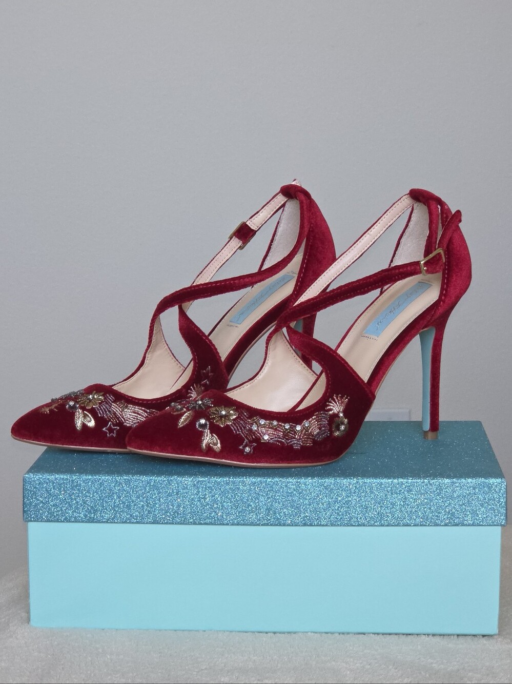 Betsey Johnson Skye Burgundy Red Velvet Heels Size 9.5 Red Wedding Heels